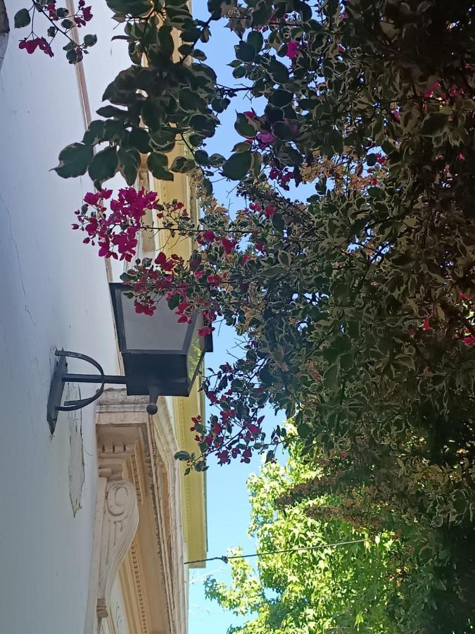 Casona Lorena Сантяго Екстериор снимка